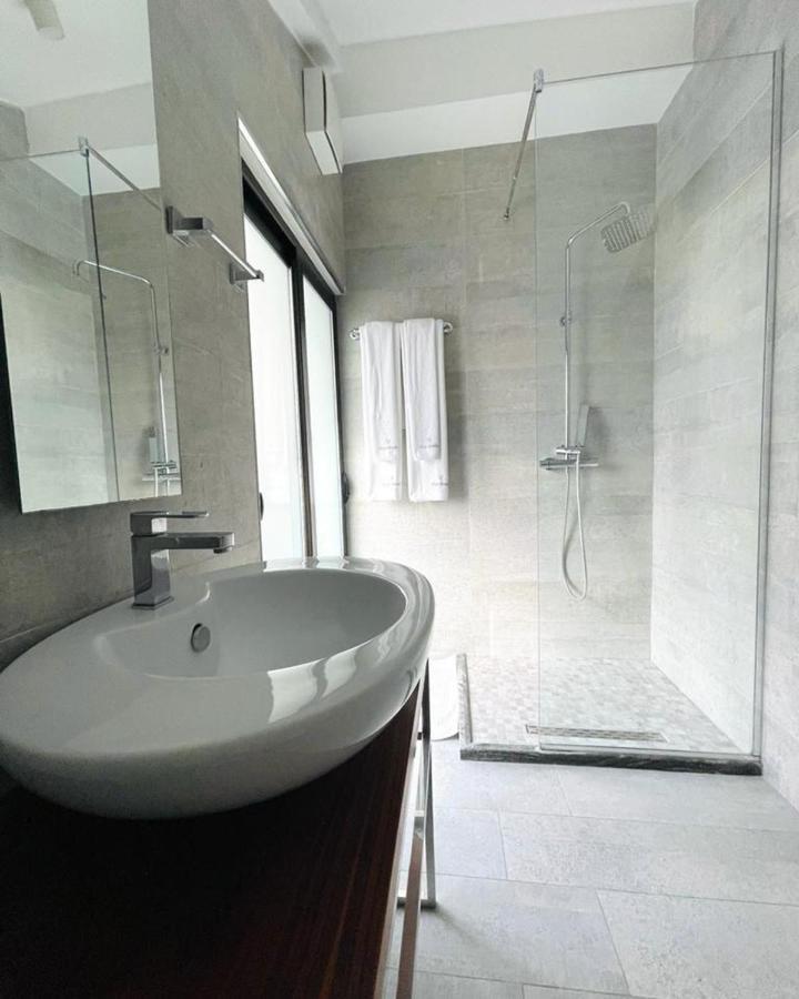 Vila Shard Boutique Hotel Tiranë Eksteriør bilde