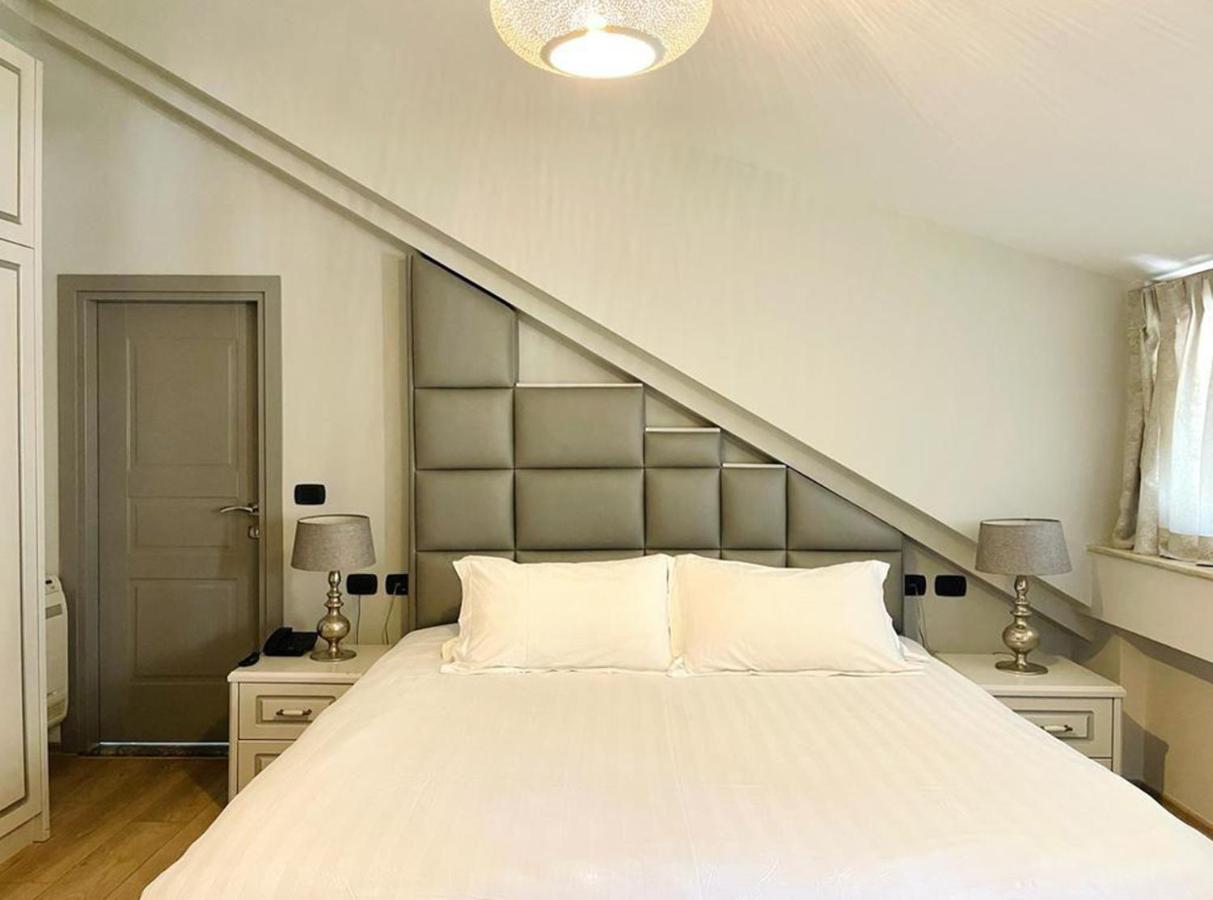 Vila Shard Boutique Hotel Tiranë Eksteriør bilde