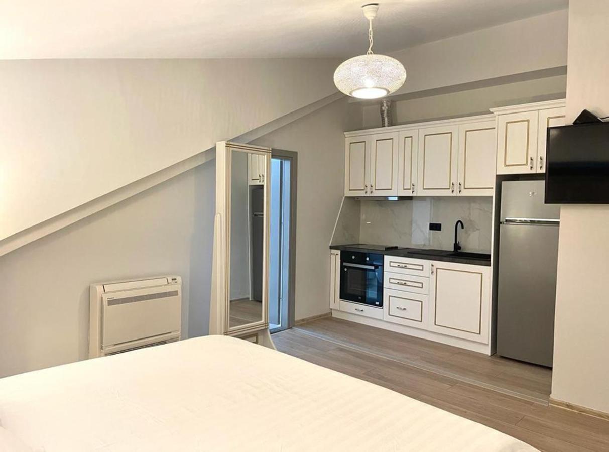 Vila Shard Boutique Hotel Tiranë Eksteriør bilde